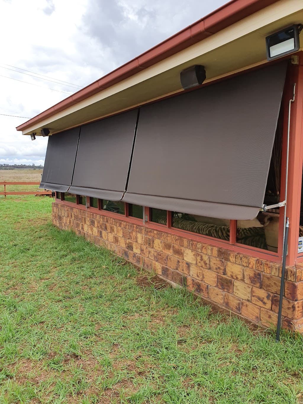 Sunstopper Blinds & Awnings
