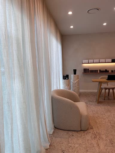 Signature Blinds — Customer photo