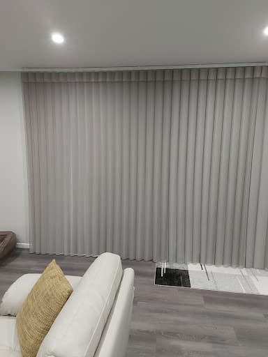 Signature Blinds — Customer photo