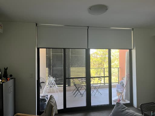D&R Blinds Manufacture｜Fly Screen & Curtains Factory Sydney — Customer photo