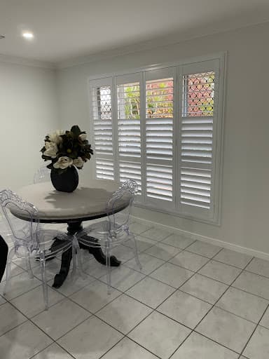 Signature Blinds — Customer photo