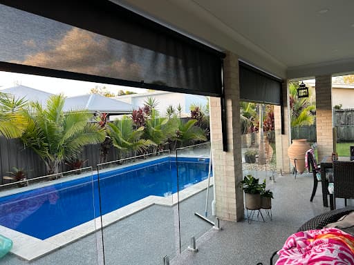 Signature Blinds — Customer photo