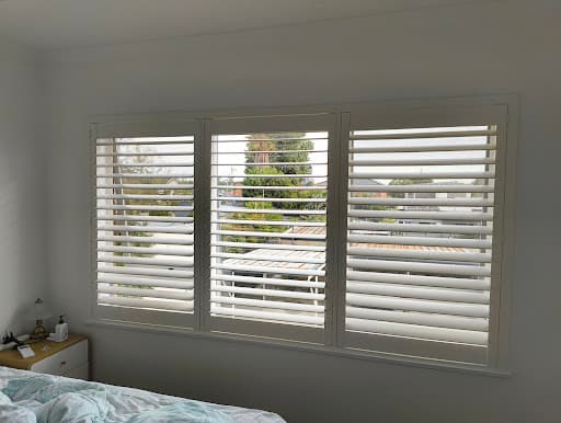 V Custom Blinds — Customer photo