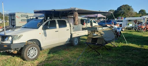 Destination4WD - 4x4 Awnings & Accessories — Customer photo