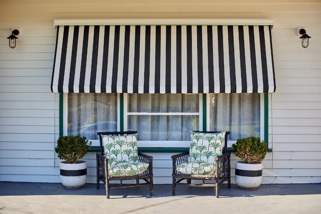 dollar curtains + blinds Mildura