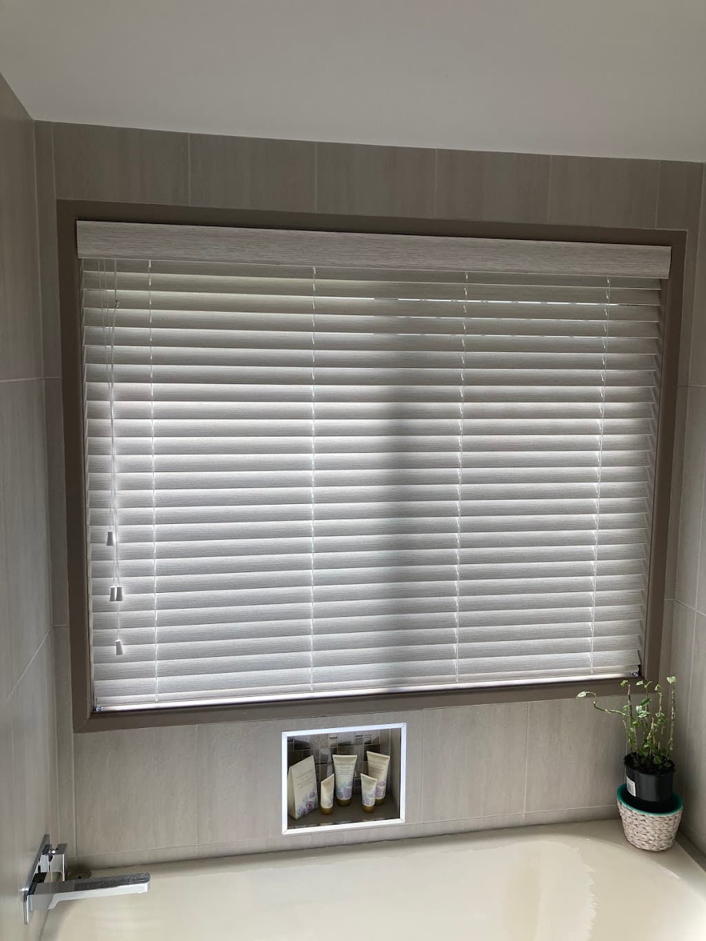 Ricks Screens and Blinds