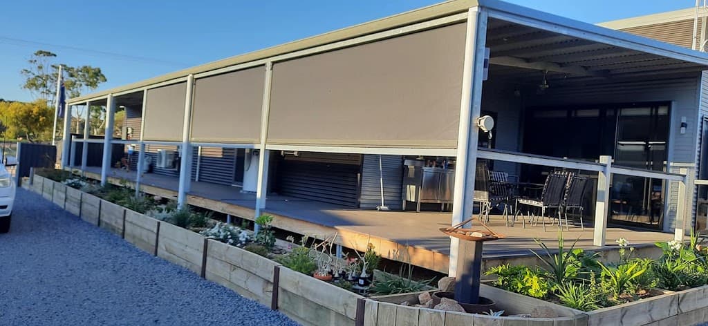 Ozrite - Outdoor Blinds & Awnings